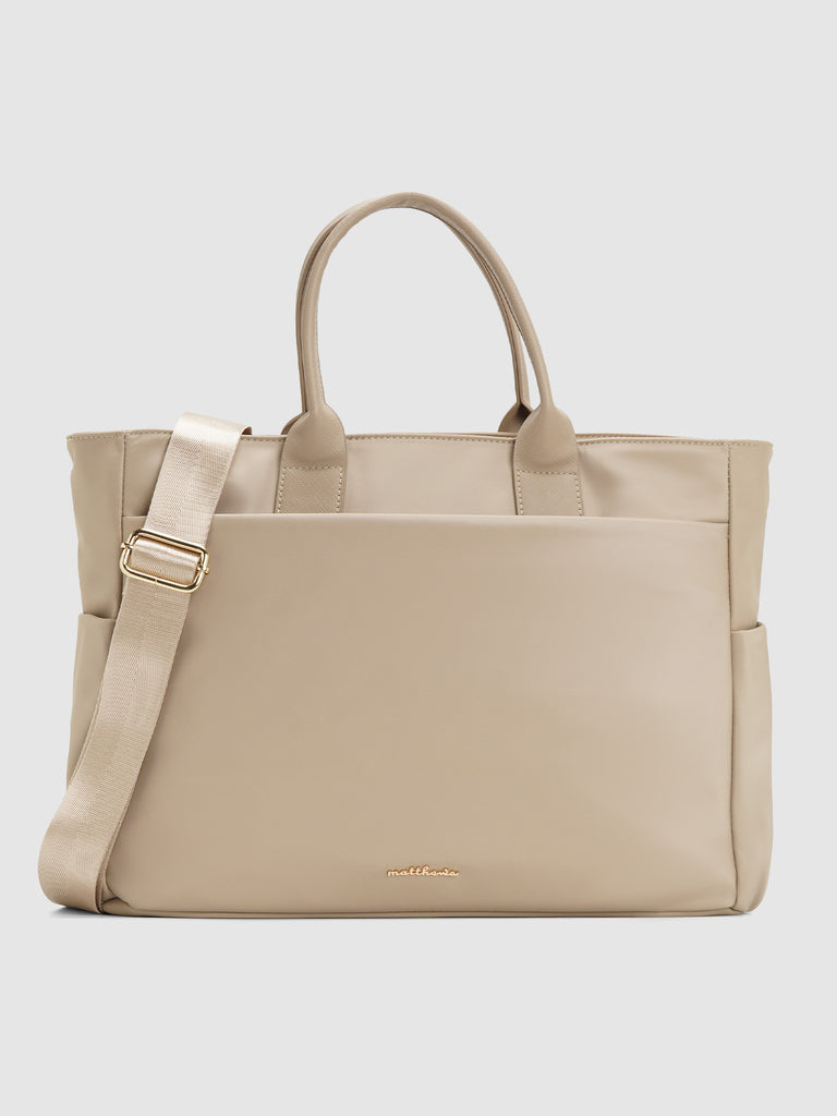 Ron Handbag – Matthews