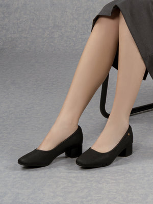 Sela Heel Pumps