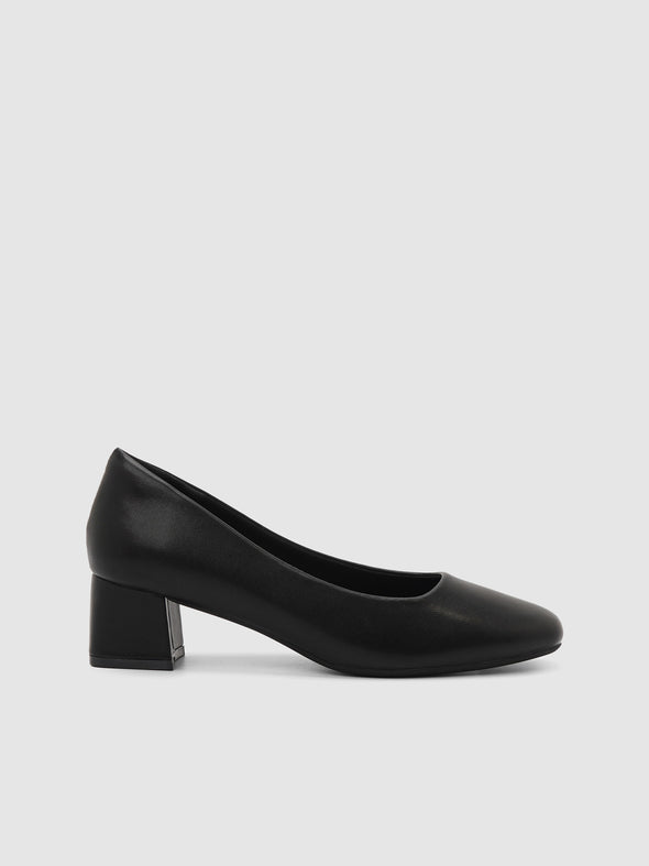 Vecca Heel Pumps