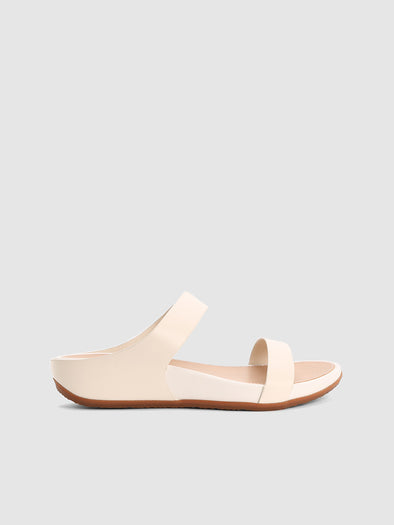 Amari Flat Slides