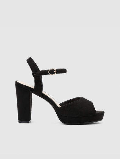 Kaden Heel Sandals Matthews